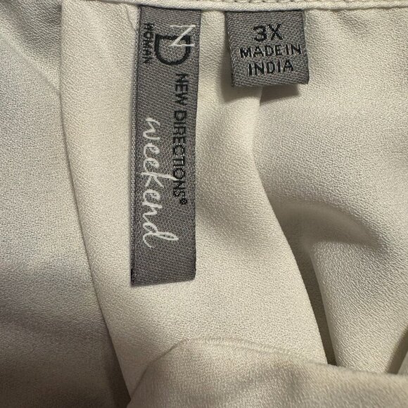 New Directions Cream and Black Patterned Top - Picture 9 of 9